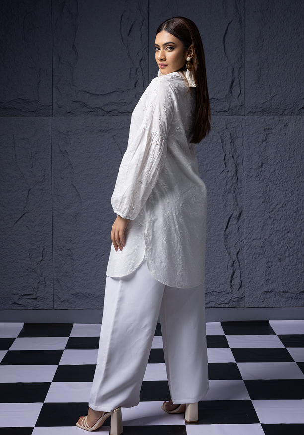 AYARA WHITE KURTHA